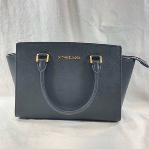 Michael Kors Selma Satchel Saffiano
